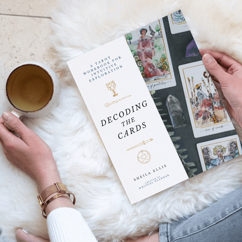 How to Read Tarot Cards for Beginners: A Complete Guide