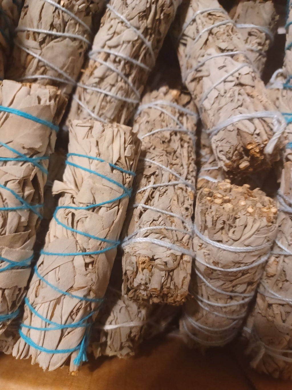 White Sage Bundle| Energy Clearing - Collective Awakening