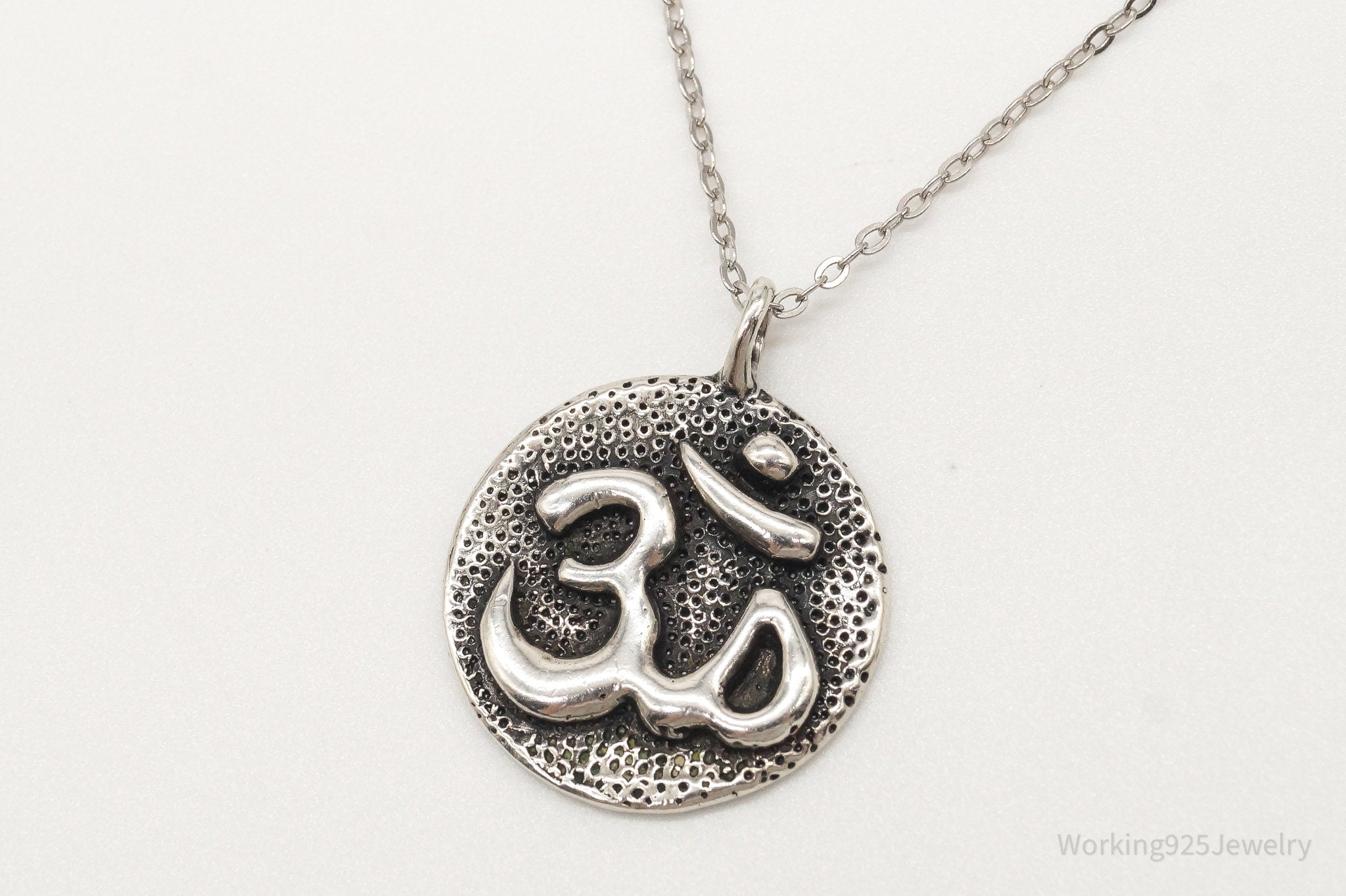 Vintage Om Symbol Sterling Silver Necklace - Collective Awakening