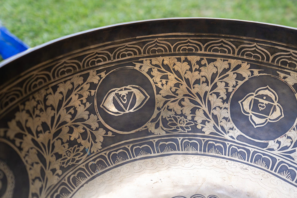 "Portal of Love" Foot Singing Bowl - 22 inches - Collective Awakening