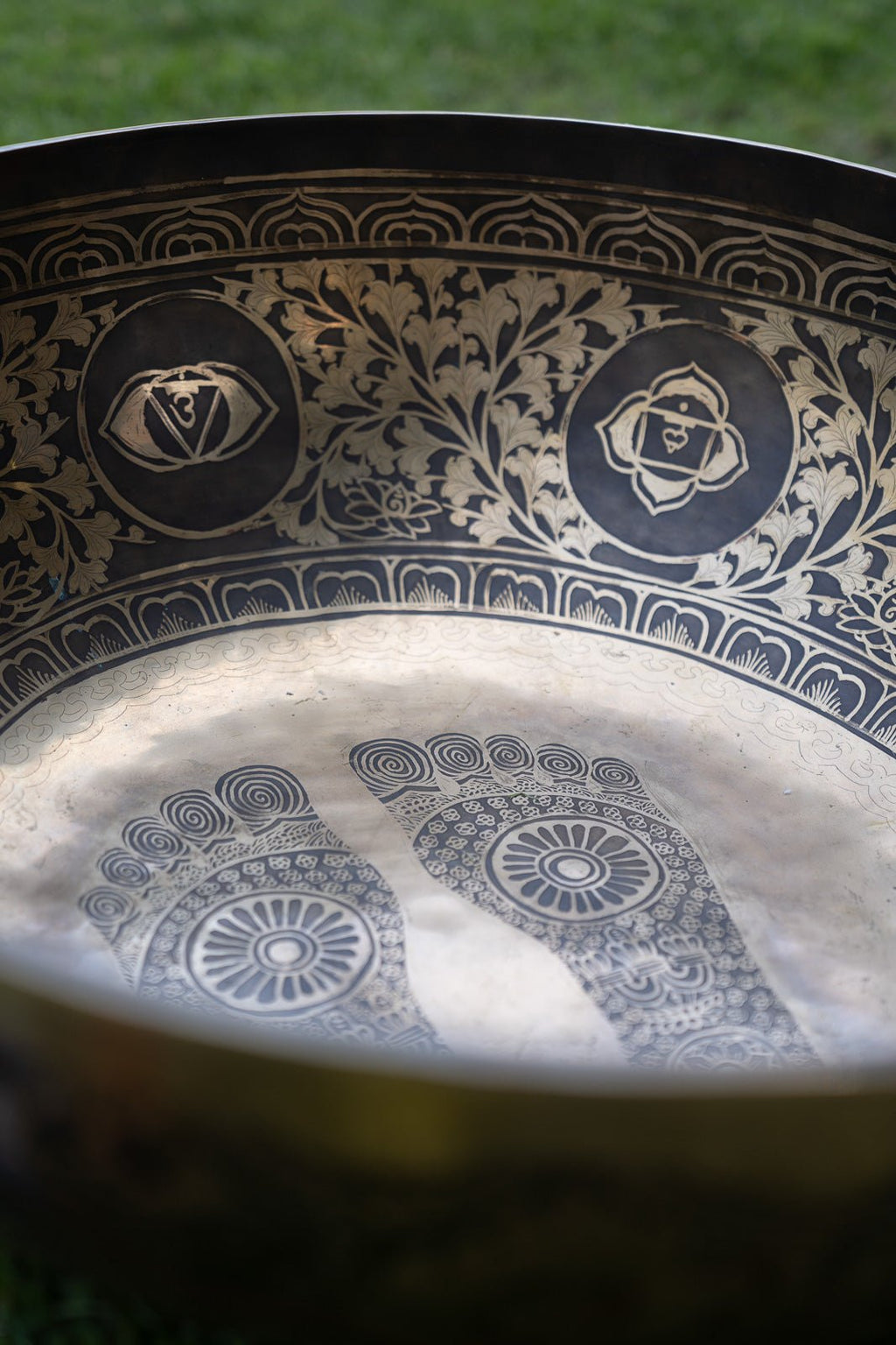"Portal of Love" Foot Singing Bowl - 22 inches - Collective Awakening