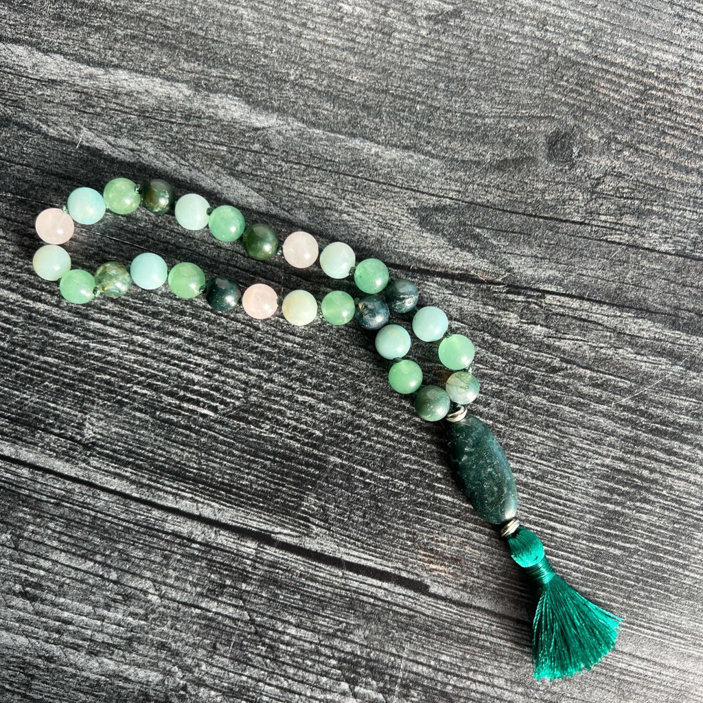 Heart Chakra Meditation Mala – 27 Beads of Rose Quartz & Moss Agate - Collective Awakening