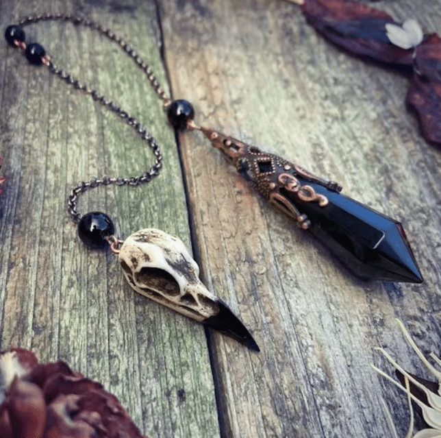 Obsidian Raven Skull Pendulum - Collective Awakening