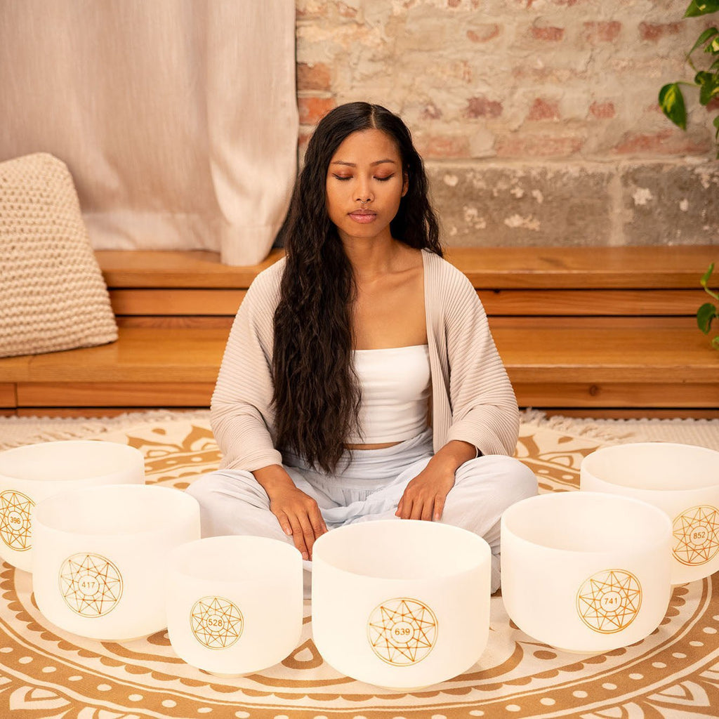 Solfeggio Crystal Singing Bowl Set (396, 417, 528, 639, 741, 852 Hz) - Collective Awakening