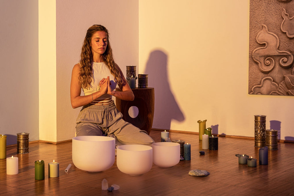 432 Hz Crystal Singing Bowls 8” F4, 10” D4, 12” C4 - Pure Harmony Set - Collective Awakening