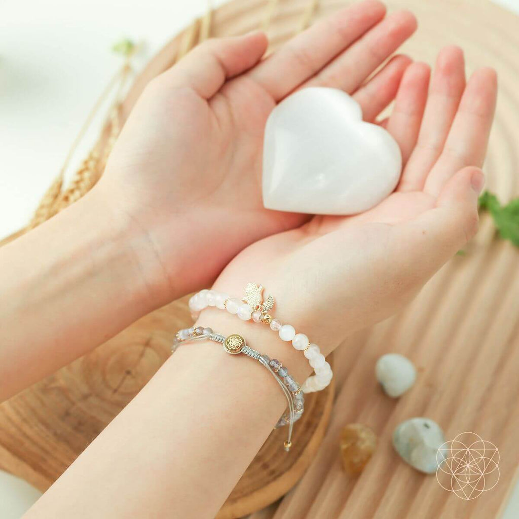 Golden Hand of Fortune - Bracelets of Wealth - Collective Awakening
