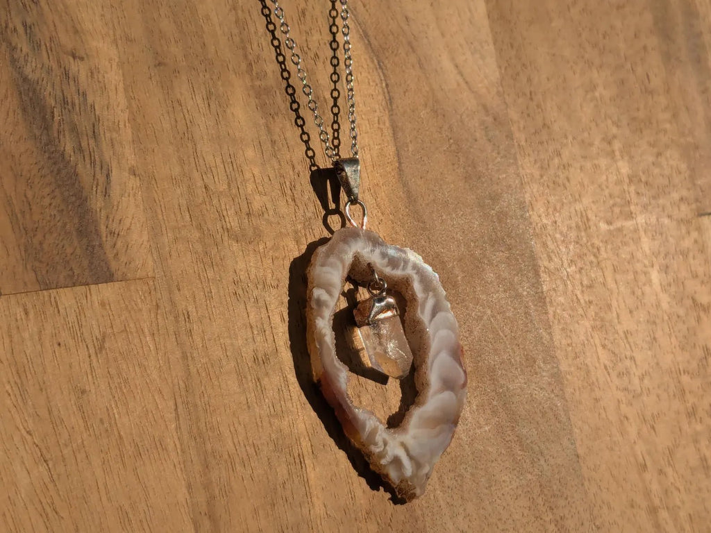 Agate Oco Geode Slice Pendant - Collective Awakening