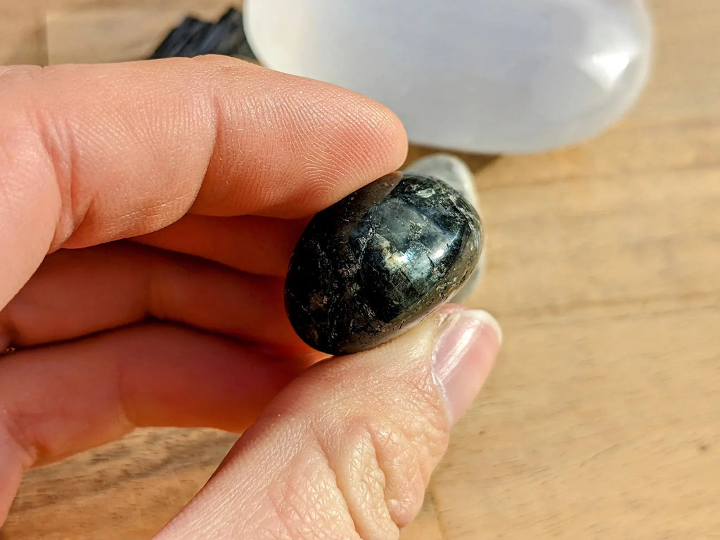 YULE Crystal Kit - Collective Awakening