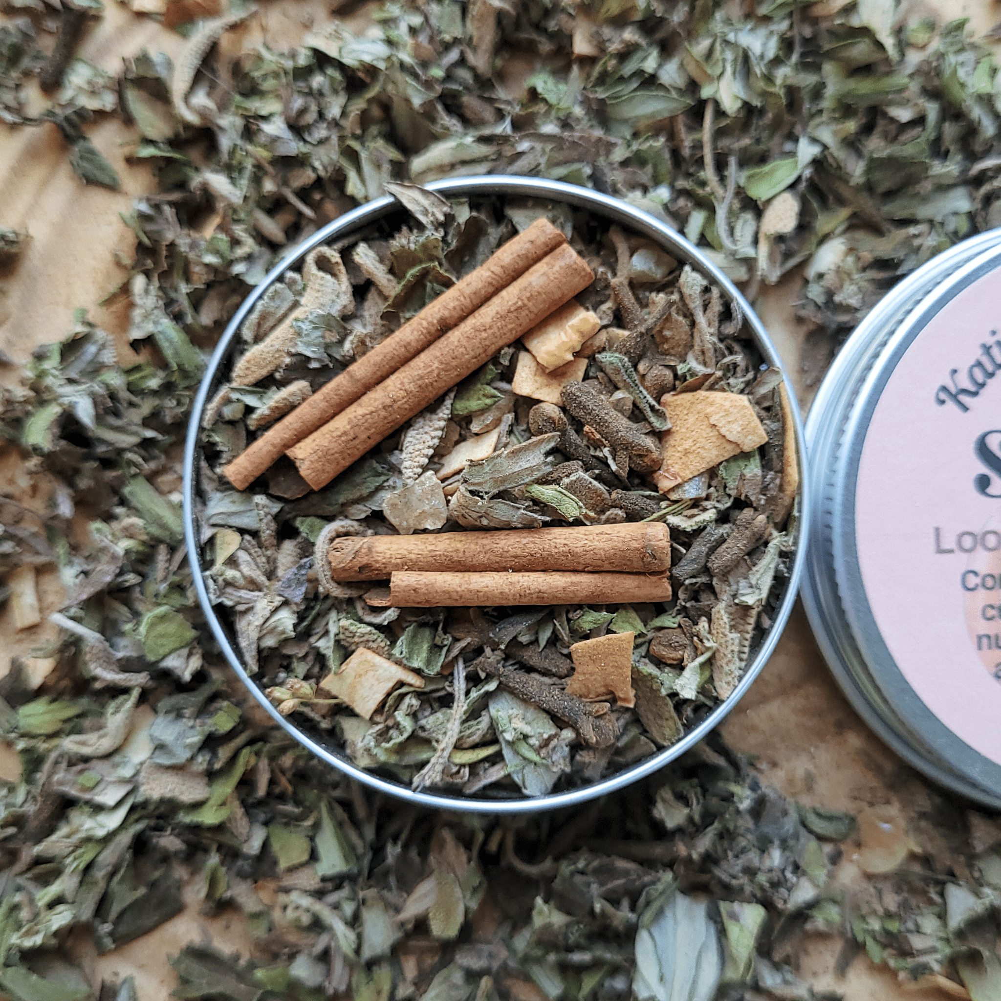 Samhain Herbal Incense – Mugwort Clove Copal Blend for Ancestral Rituals, Protection & Reflection - Collective Awakening