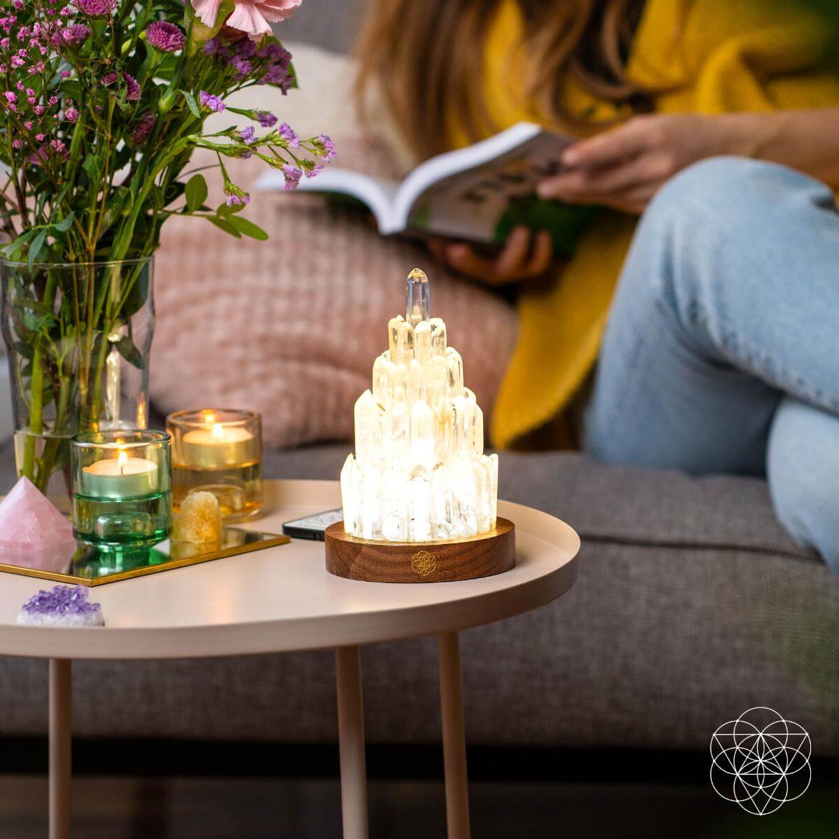 The Clear Quartz Manifestation Tower Lamp - Collective Awakening