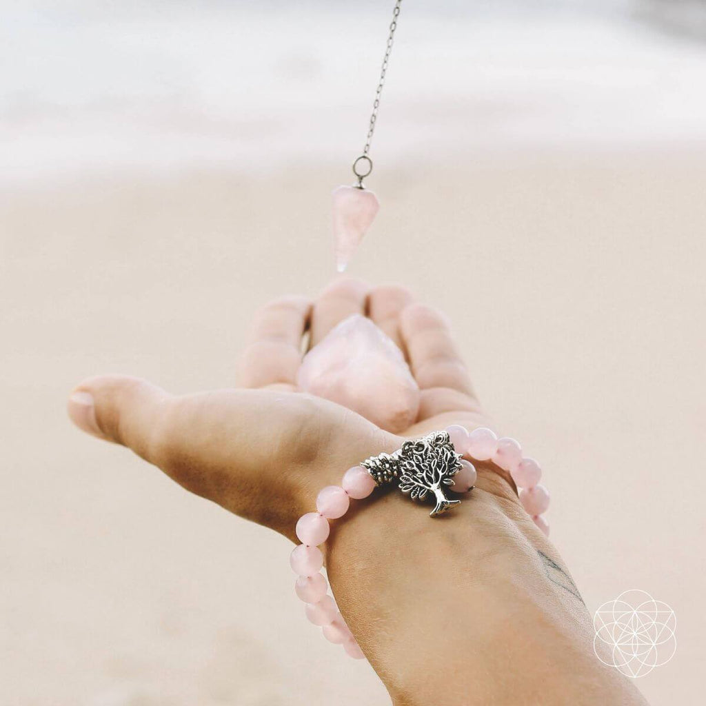 The Rose Quartz Healing Crystal Set - Collective Awakening