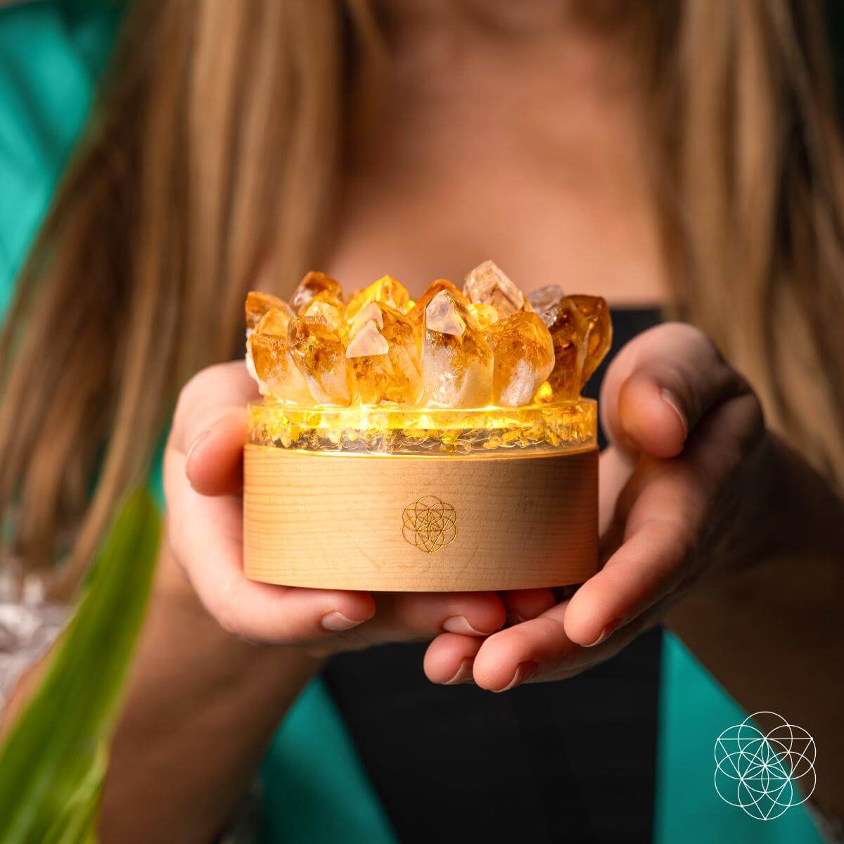 Turn My Life to Gold - Midas Citrine Lamp - Collective Awakening